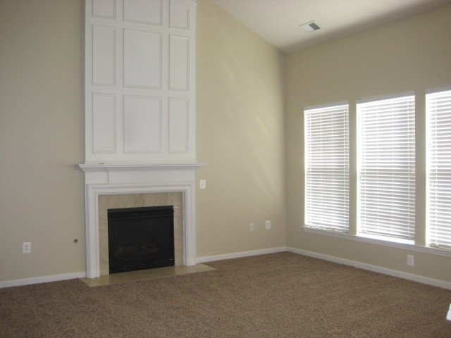 Building Photo - 1738 Bastante Ct