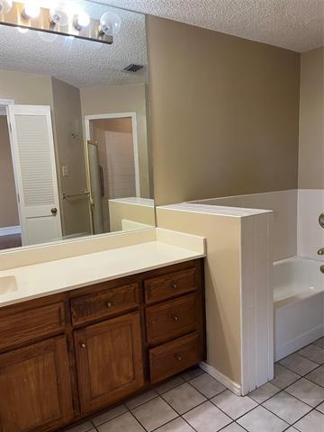 Building Photo - 2117 Reflection Bay Dr