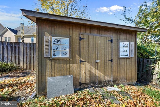 Building Photo - 4402 Medford Dr