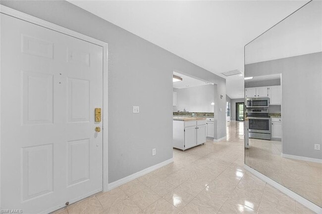 Building Photo - 6654 Tannin Ln