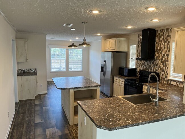 Building Photo - 3113 Wiley Ave