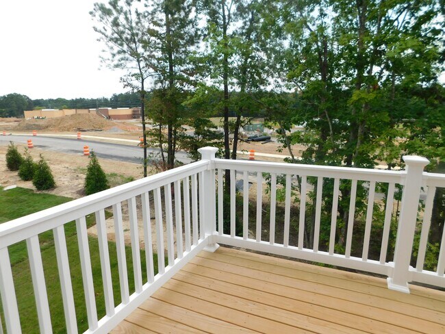 Building Photo - 7037 Leire Ln