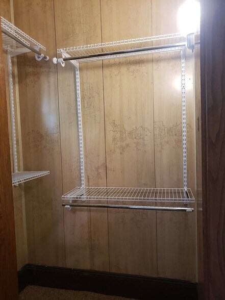 Building Photo - 234 Howard Ave