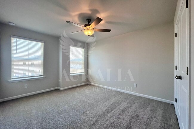 Building Photo - 183 Anise Ln