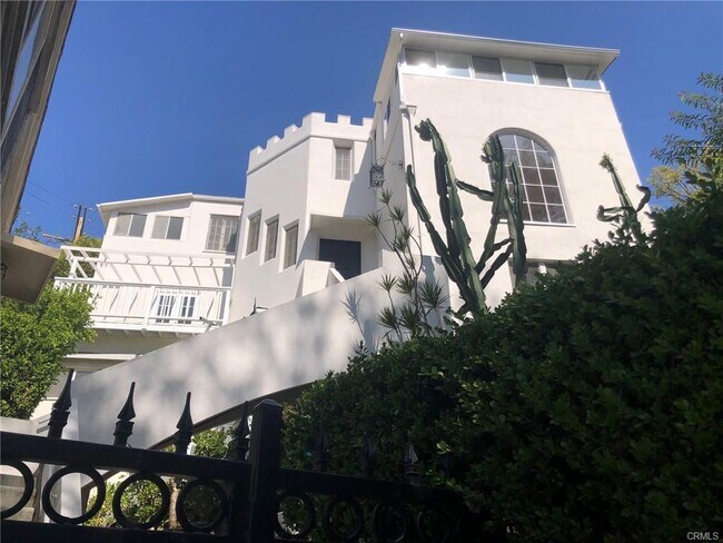 Building Photo - 5924 Graciosa Dr