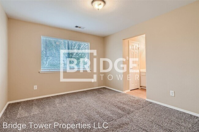 Building Photo - 5 br, 2.5 bath House - 3801 Remington Court