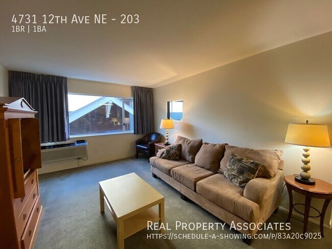 Building Photo - 4731 12th Ave NE