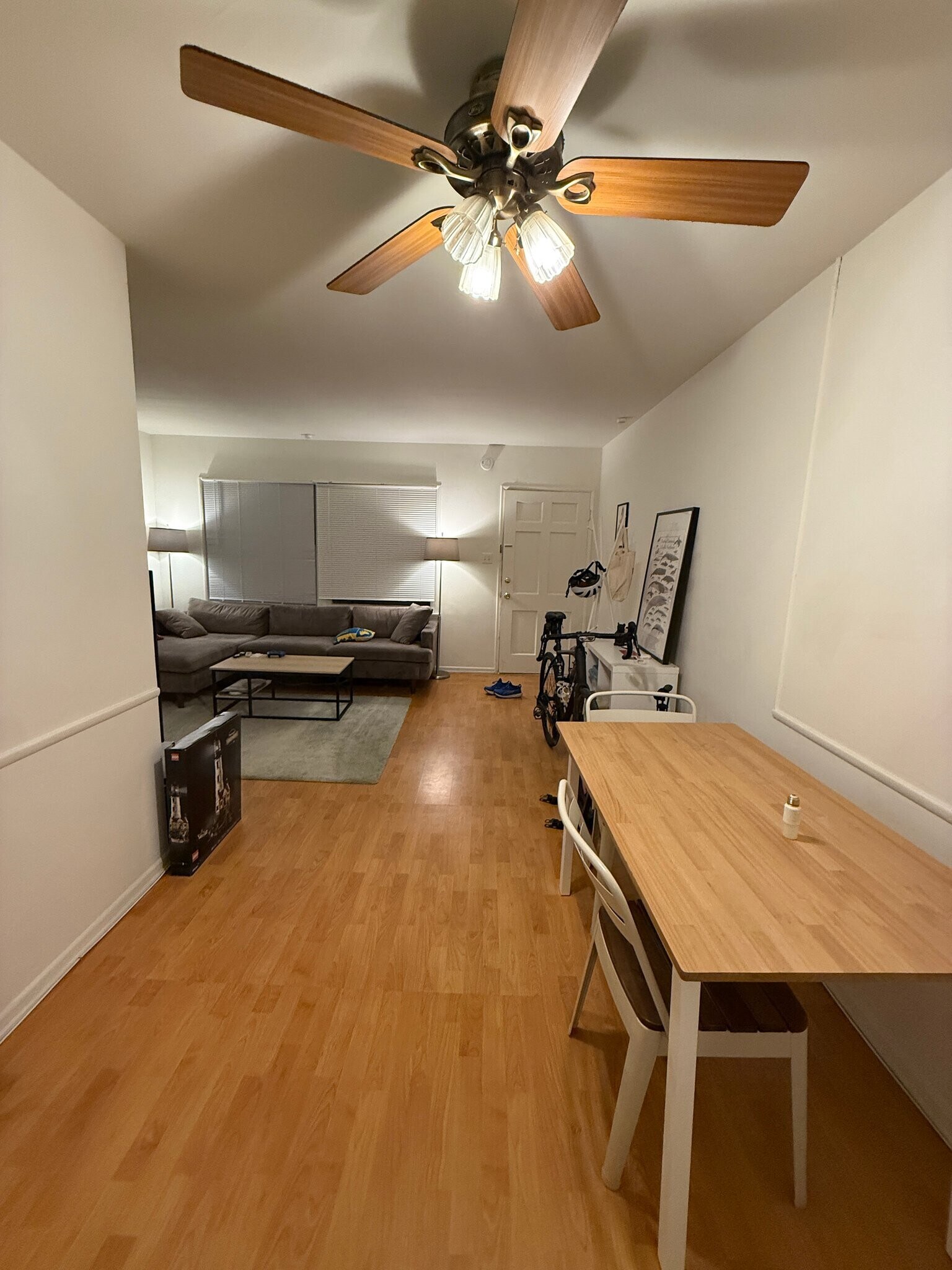 Building Photo - 3646 Vinton Ave