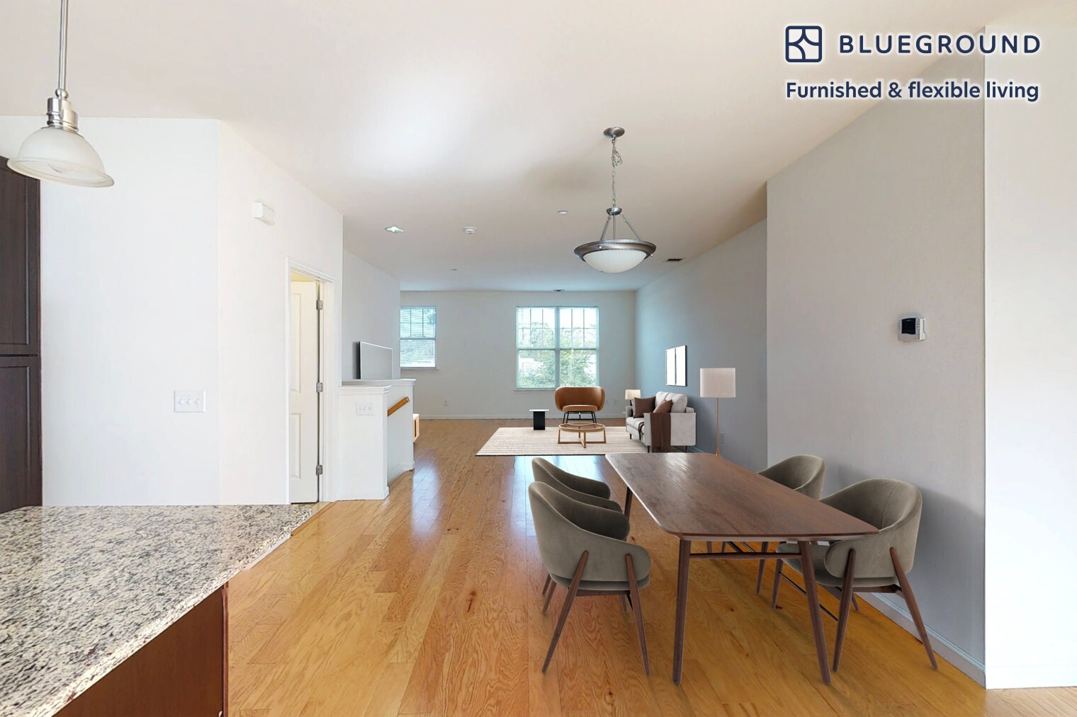 Building Photo - 998 Stewart Ave