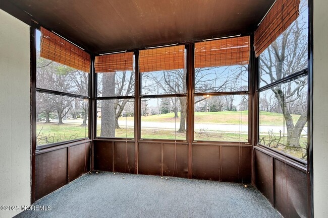 Building Photo - 177 Amberly Dr