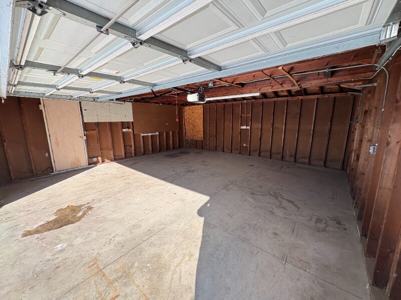 Building Photo - 13319 McCracken Rd