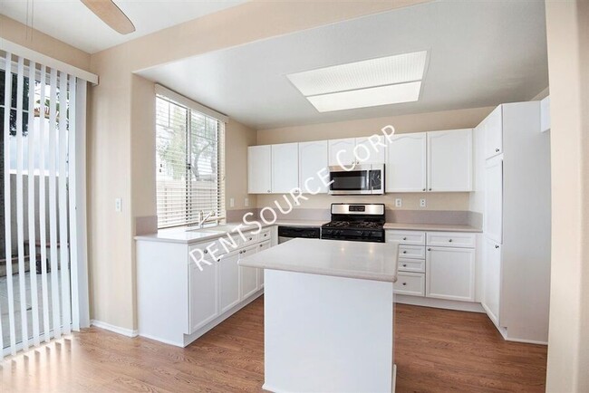 Building Photo - 30309 Marigold Cir
