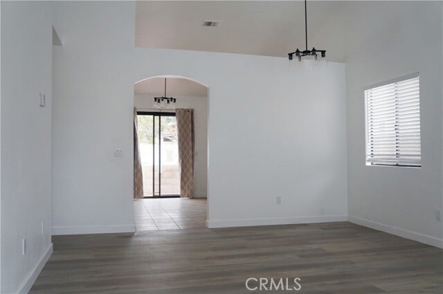 Building Photo - 1394 Coral Tree Ln