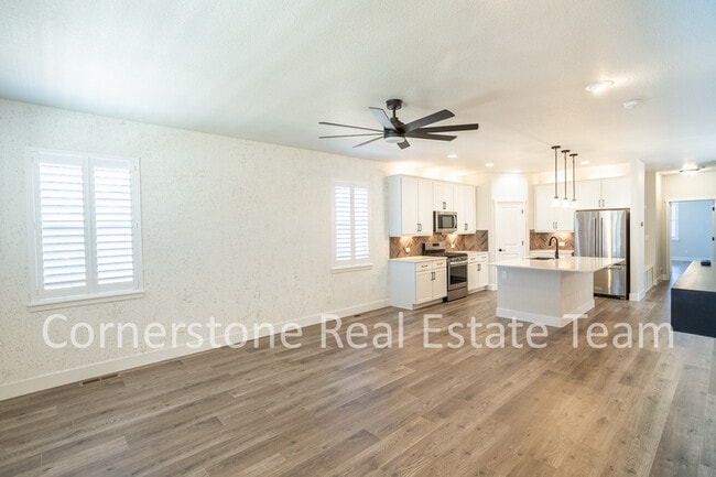 Building Photo - 747 Sage Forest Ln
