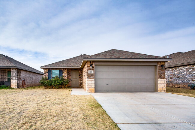 Primary Photo - Granite Glam & Backyard Fun: Welcome to Yo...