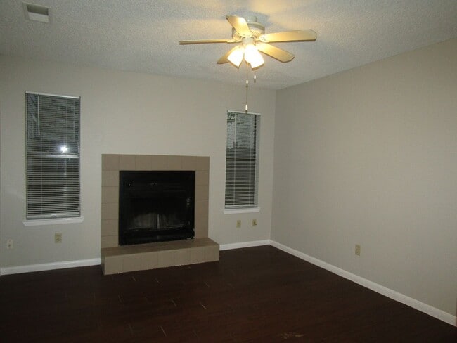 Building Photo - 8909 Schick Rd
