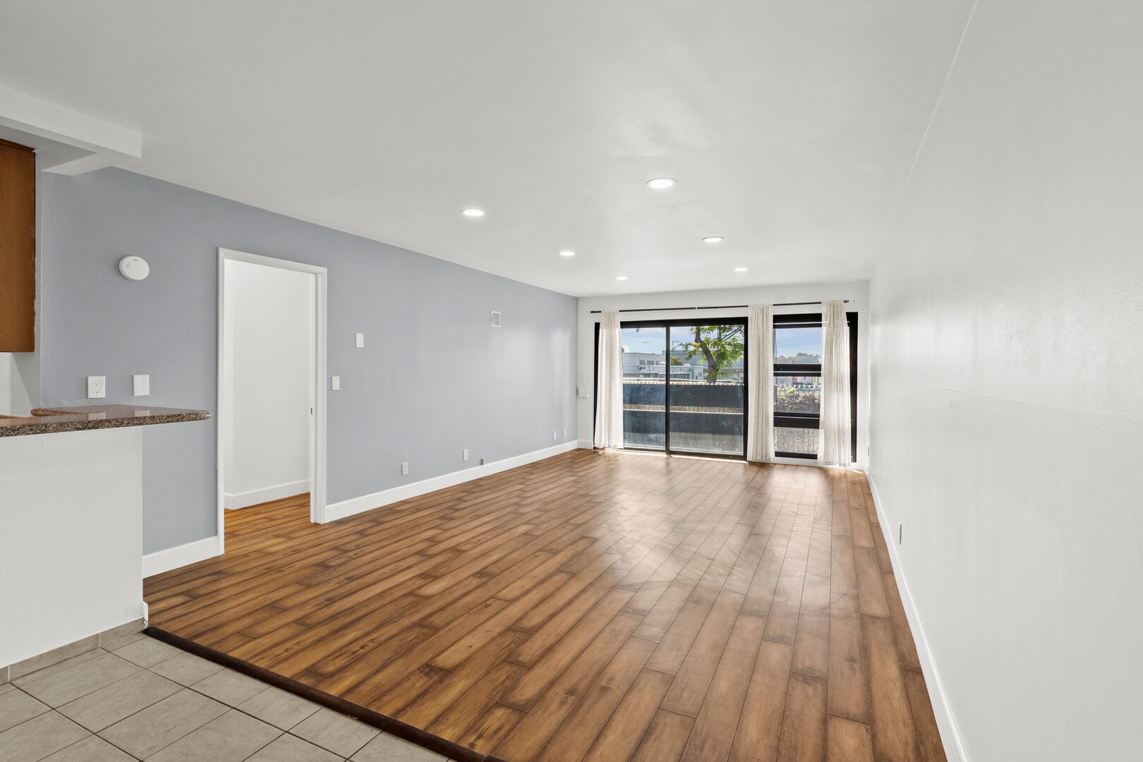 Building Photo - 7765 W 91st St