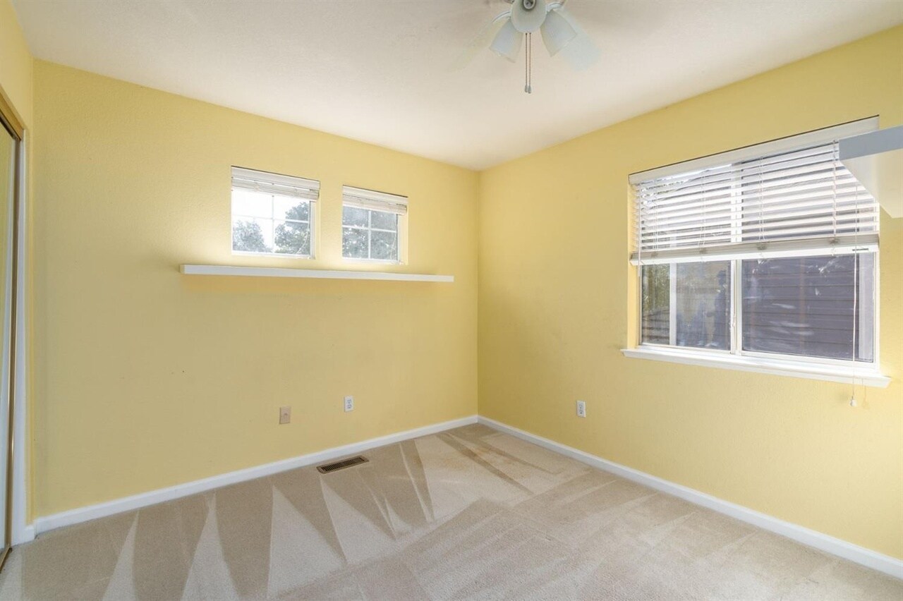Building Photo - 2532 Tapestry Way