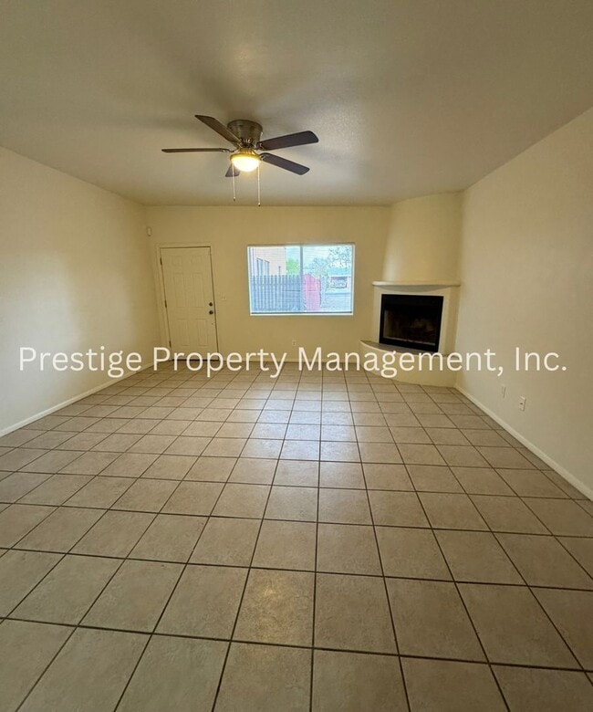 Building Photo - 4bd 2ba located in central Tucson!!!