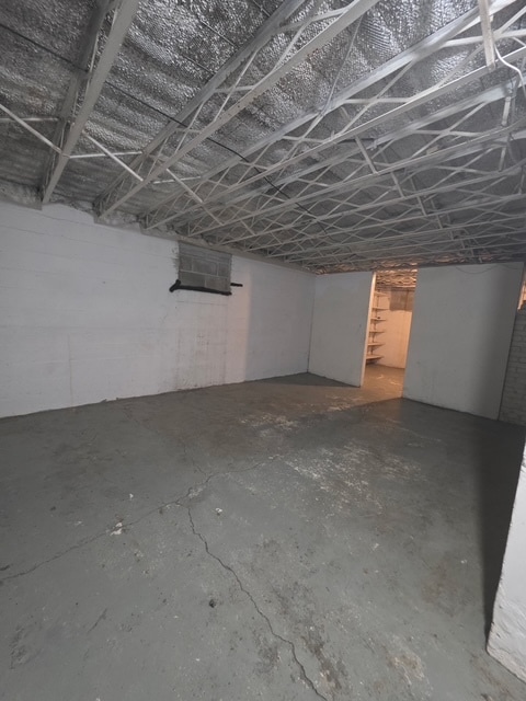 Building Photo - 702 8th Ave N