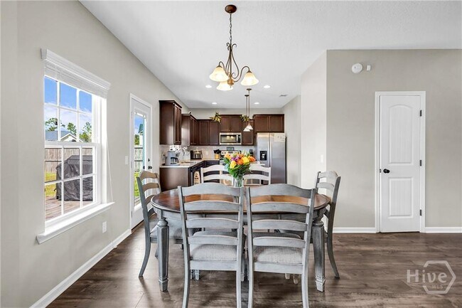 Building Photo - 1596 Longleaf Ct