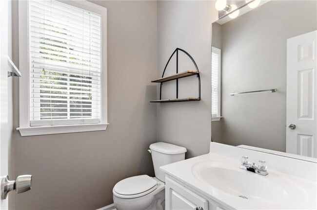 Building Photo - 6250 Whirlaway Dr