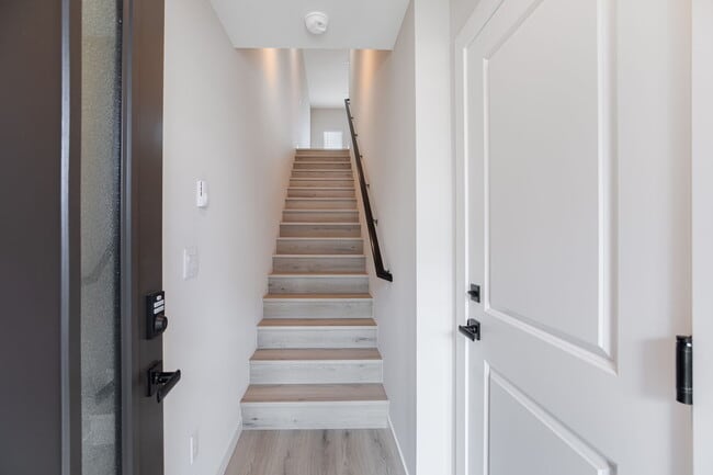 Building Photo - 14707 87th Ave SE