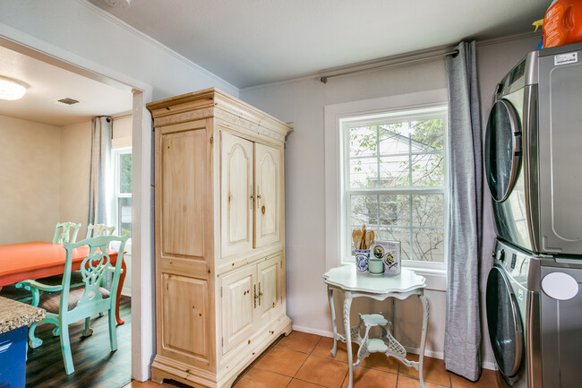 Nice space for your storage furniture plus stainless washer and dryer - 3241 Sandage Ave