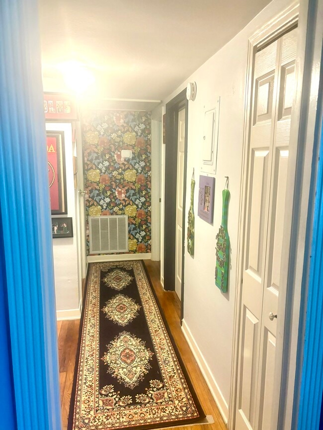 Hall - 1100 Hawthorne St