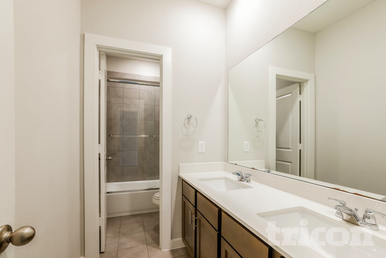 Building Photo - 2415 Cohorn Trl