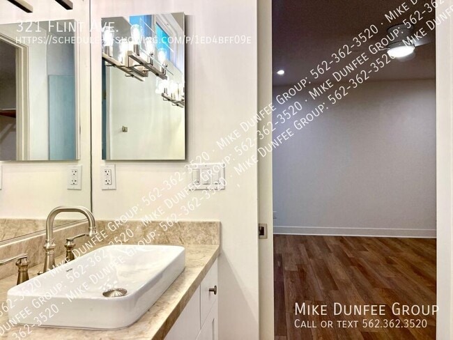 Building Photo - 321 Flint Ave