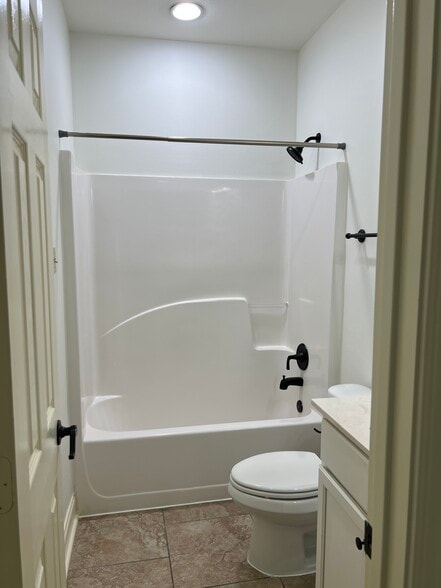 Bathroom #2 - 37140 Woodgate Ave