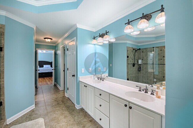 Building Photo - 3786 Upland Dr