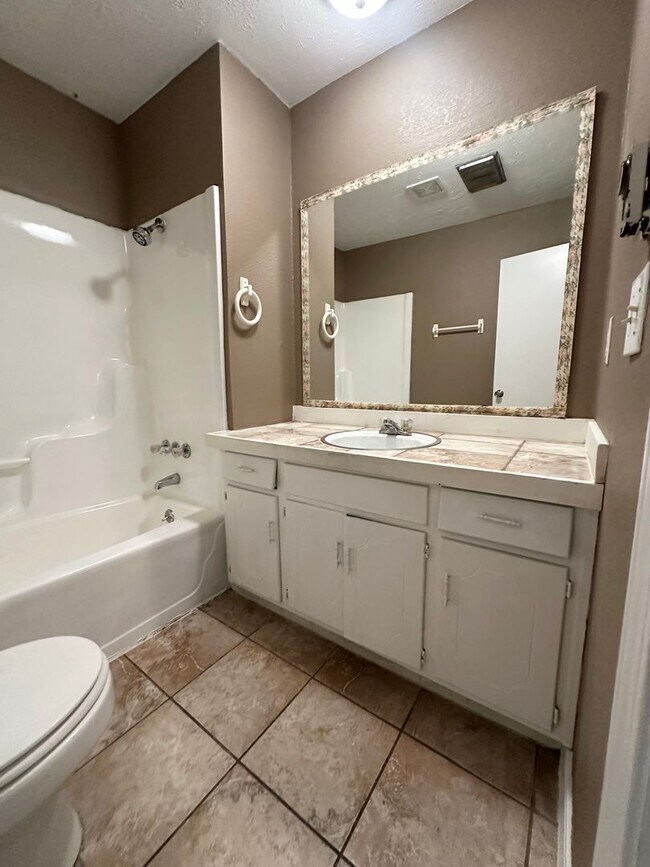 Building Photo - S0072-MF2-E1