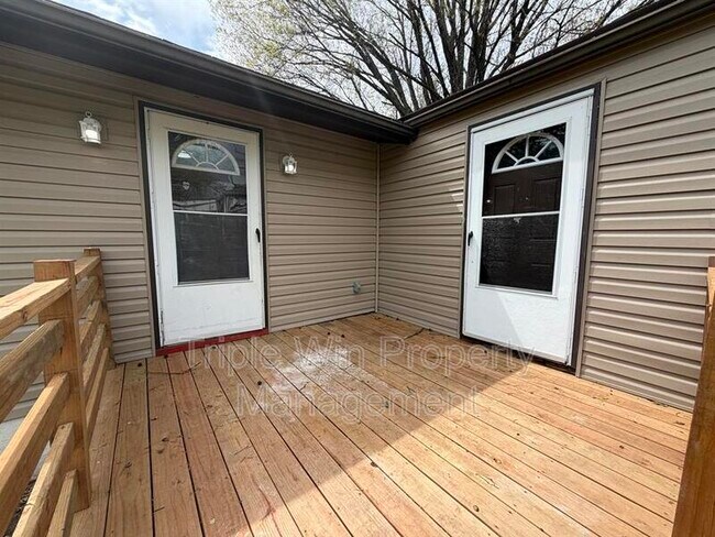 Building Photo - 10508 Druid Dr