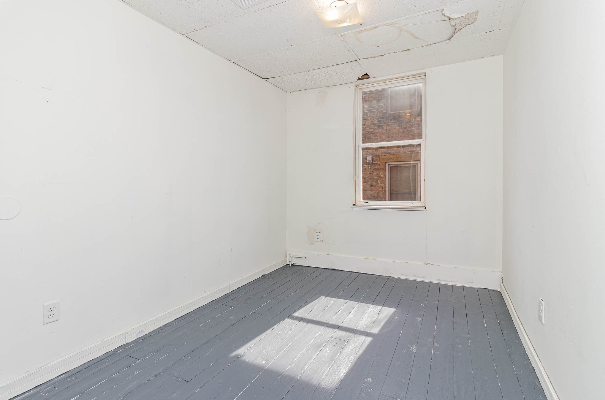 Building Photo - 213 Mulberry St