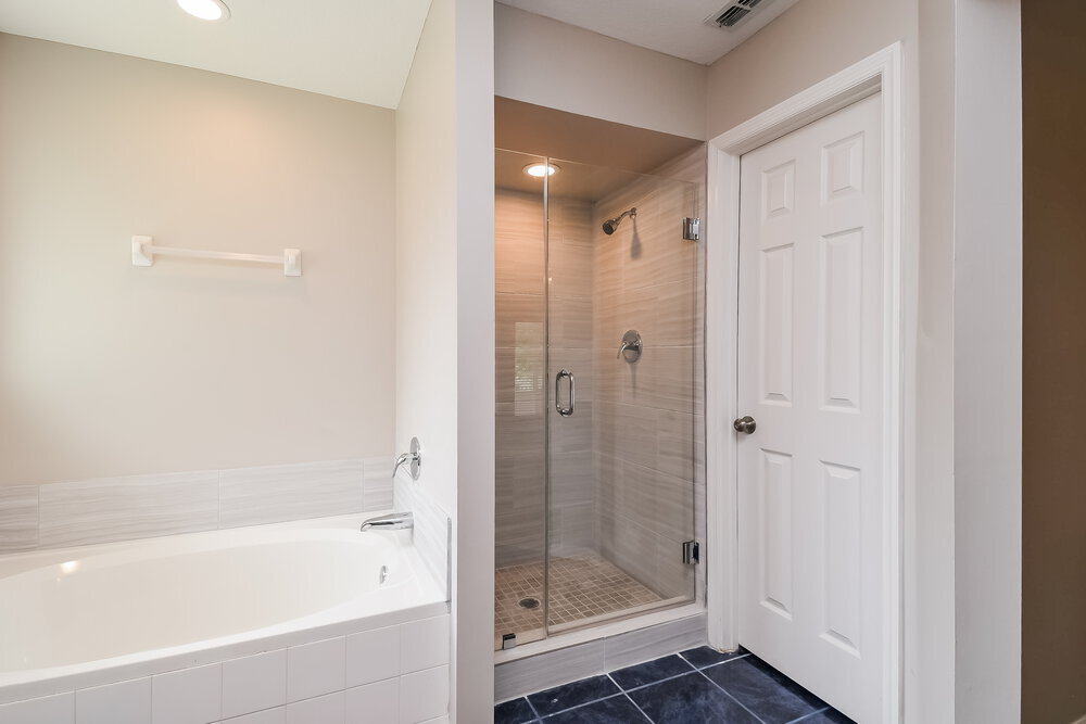 Building Photo - 1509 Maple Leaf Ln