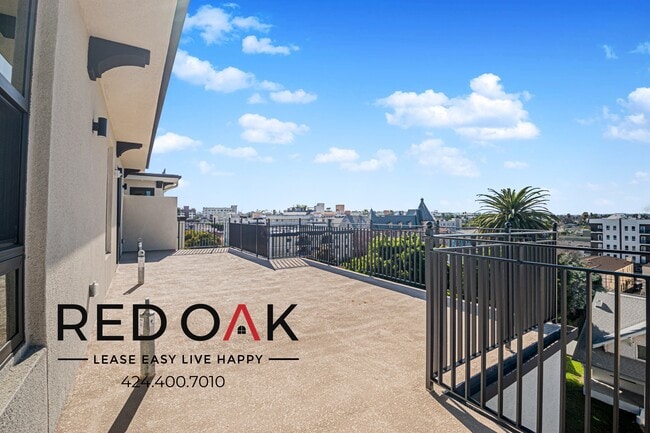 Building Photo - 856 S Gramercy Dr