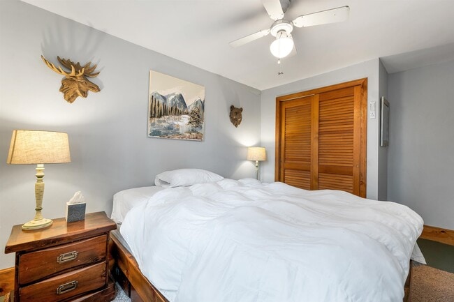 Building Photo - 6 Abbott Ln