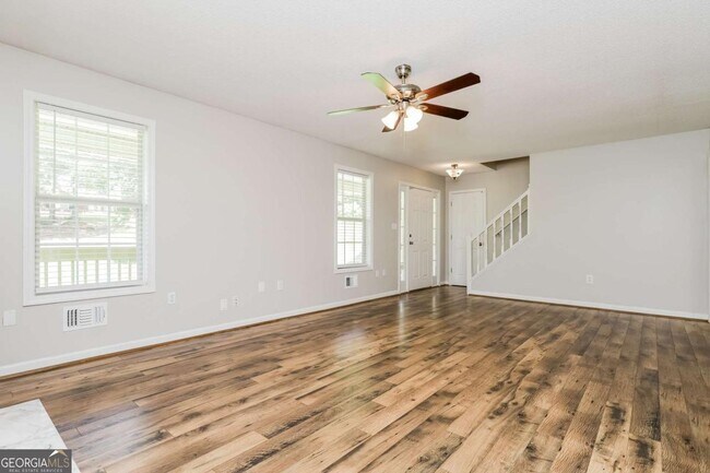 Building Photo - 169 Hayes Cir