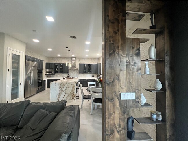 Building Photo - 11544 Bohemian Forest Ave