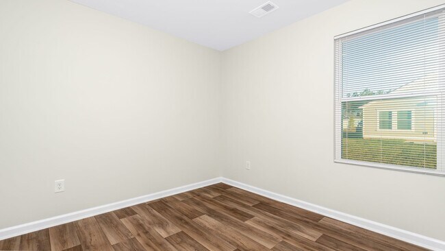 Building Photo - Brand New Home in Kingston Oaks