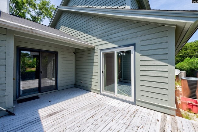 Building Photo - 106 Huntcliff Dr