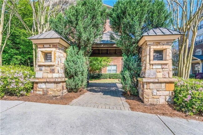 Building Photo - 4805 W Village Way