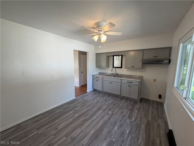 Building Photo - 2227 Ogden Ave NW