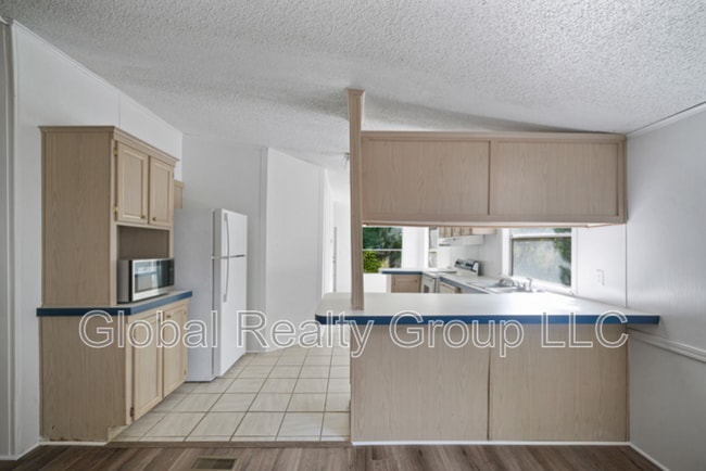 Building Photo - 106 Haeckerville Rd