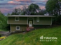 Building Photo - 5525 SE Bulman Ave