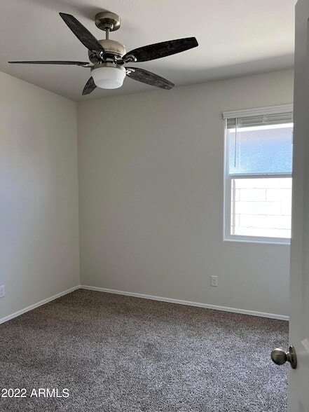 Building Photo - 1075 W Chimes Tower Dr