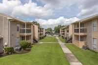 Building Photo - Thorntree