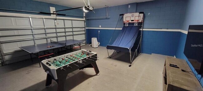 Building Photo - 4445 Shiva Loop